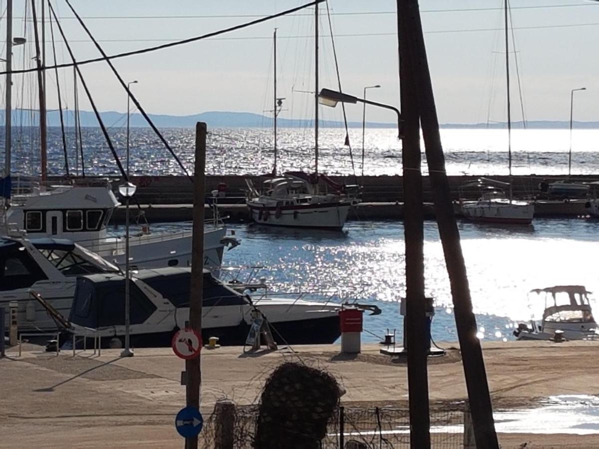 Marina Hotel Nikiti  Exterior photo